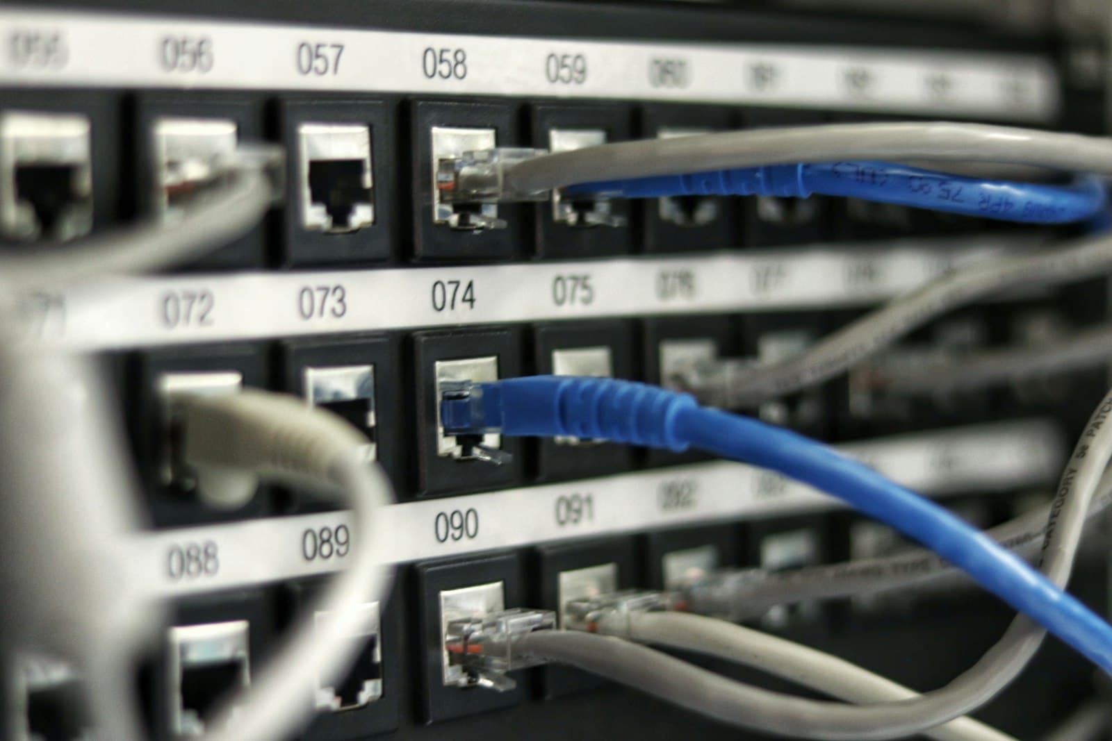 NVIDIA Spectrum-3 SN4600C 64-Port 100GbE Aggregation Switch hardware detail 3